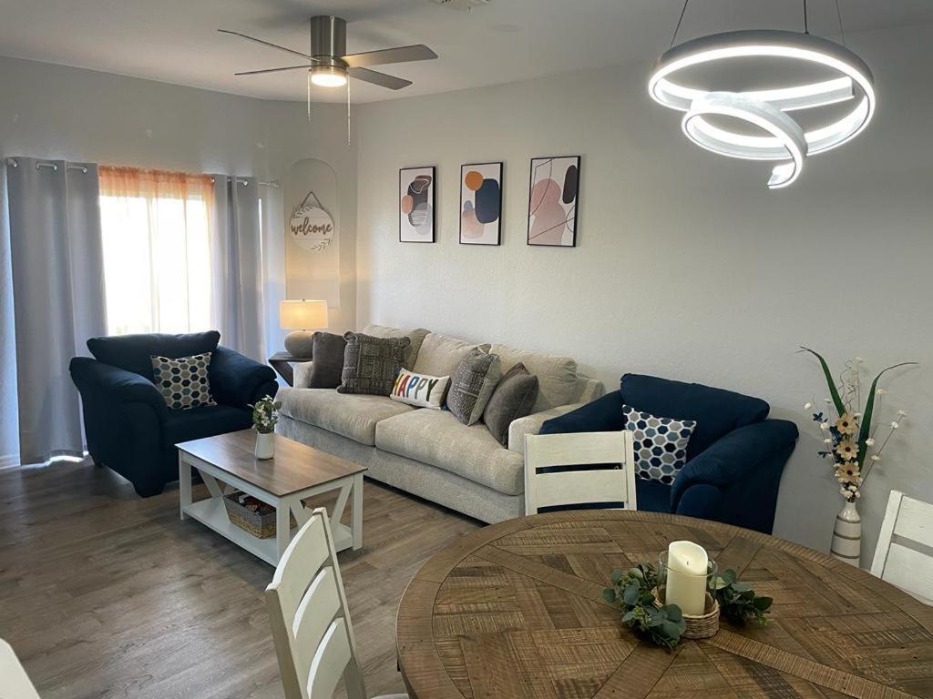 Cozy Stylish Townhome Davenport Extérieur photo