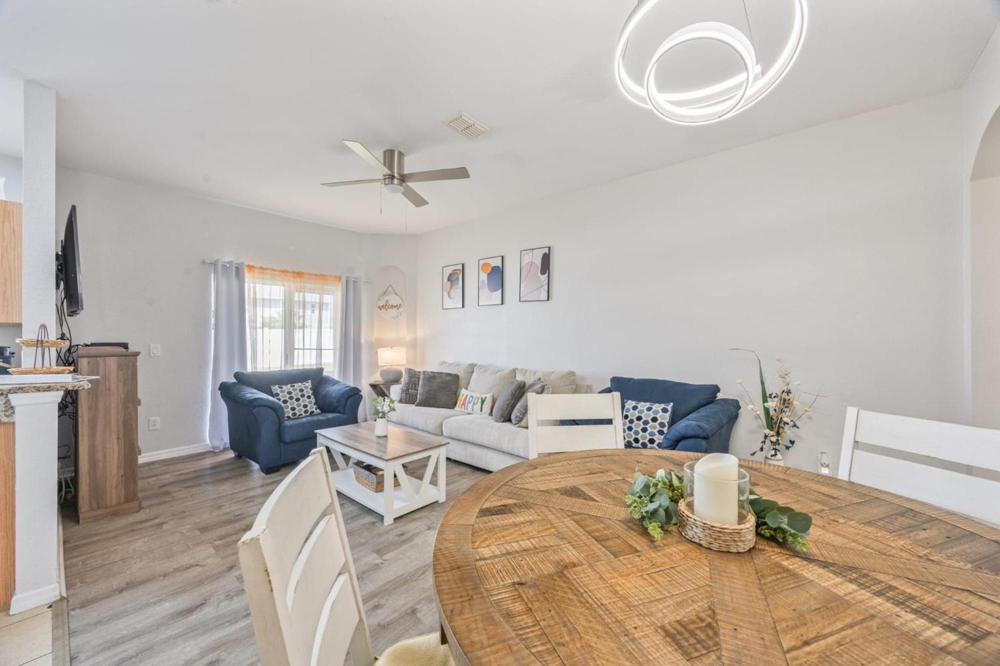Cozy Stylish Townhome Davenport Extérieur photo