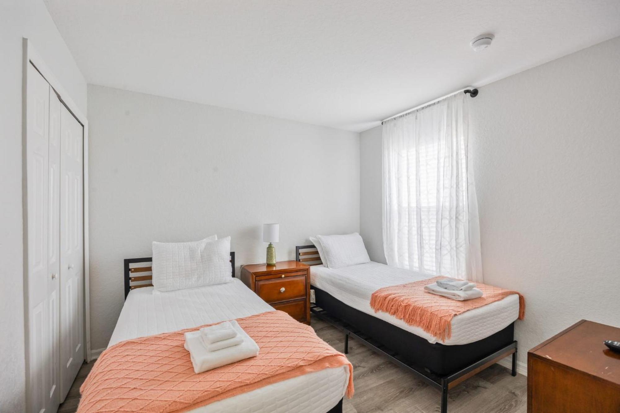 Cozy Stylish Townhome Davenport Extérieur photo