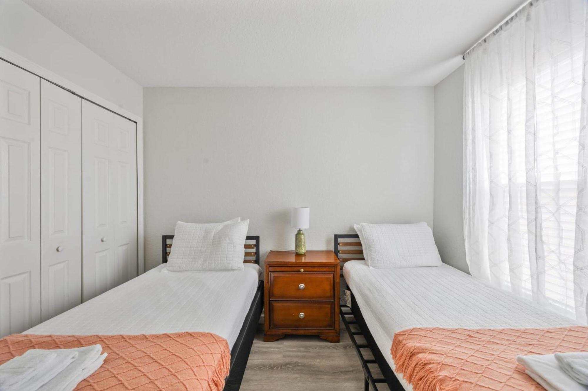 Cozy Stylish Townhome Davenport Extérieur photo